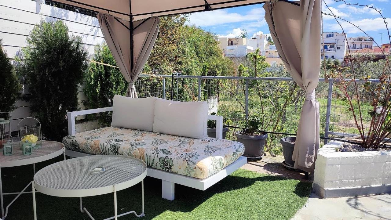 Hibiscus Home Aegina Экстерьер фото